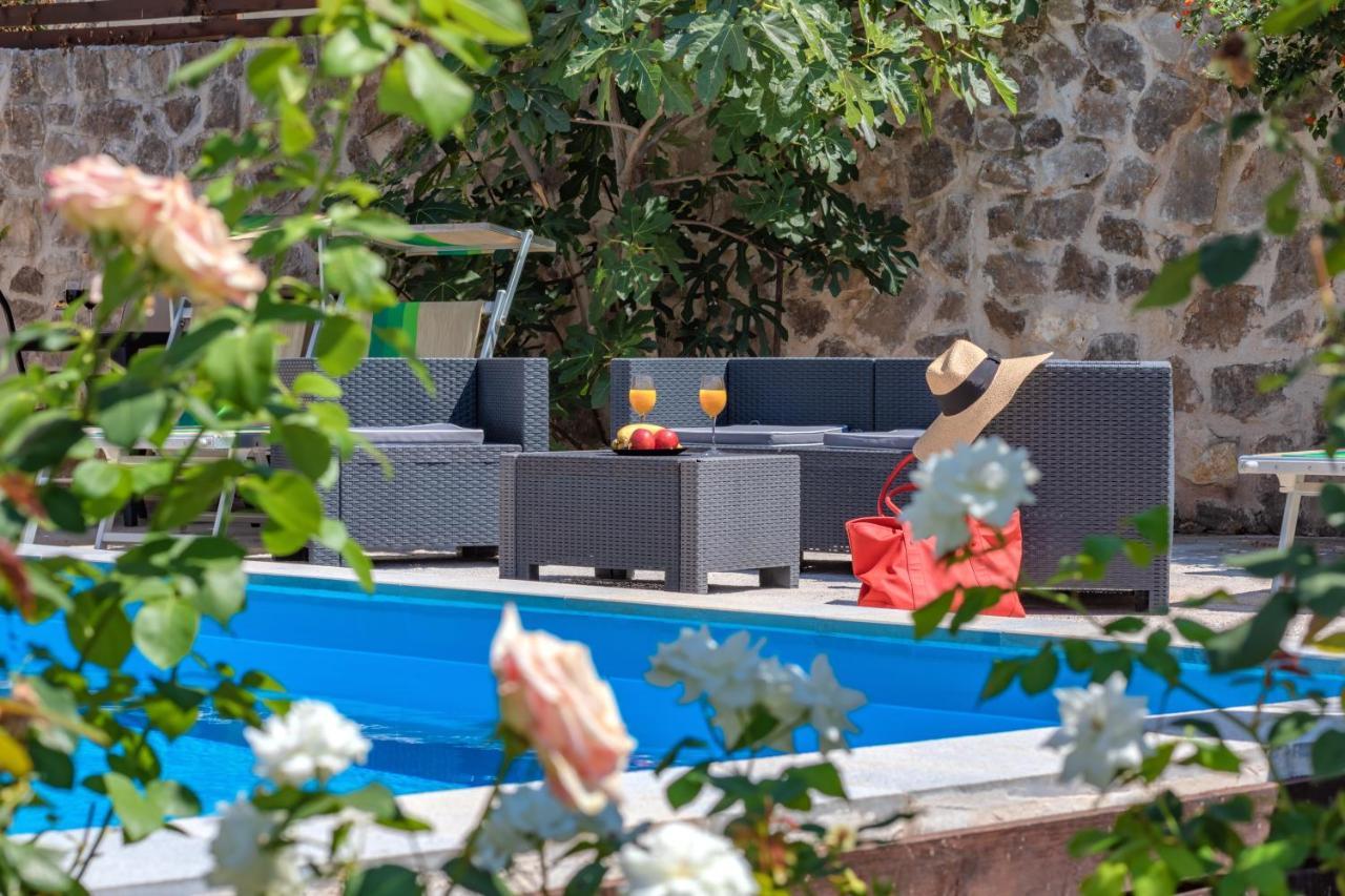 Apartments My Przno Sveti Stefan Zewnętrze zdjęcie